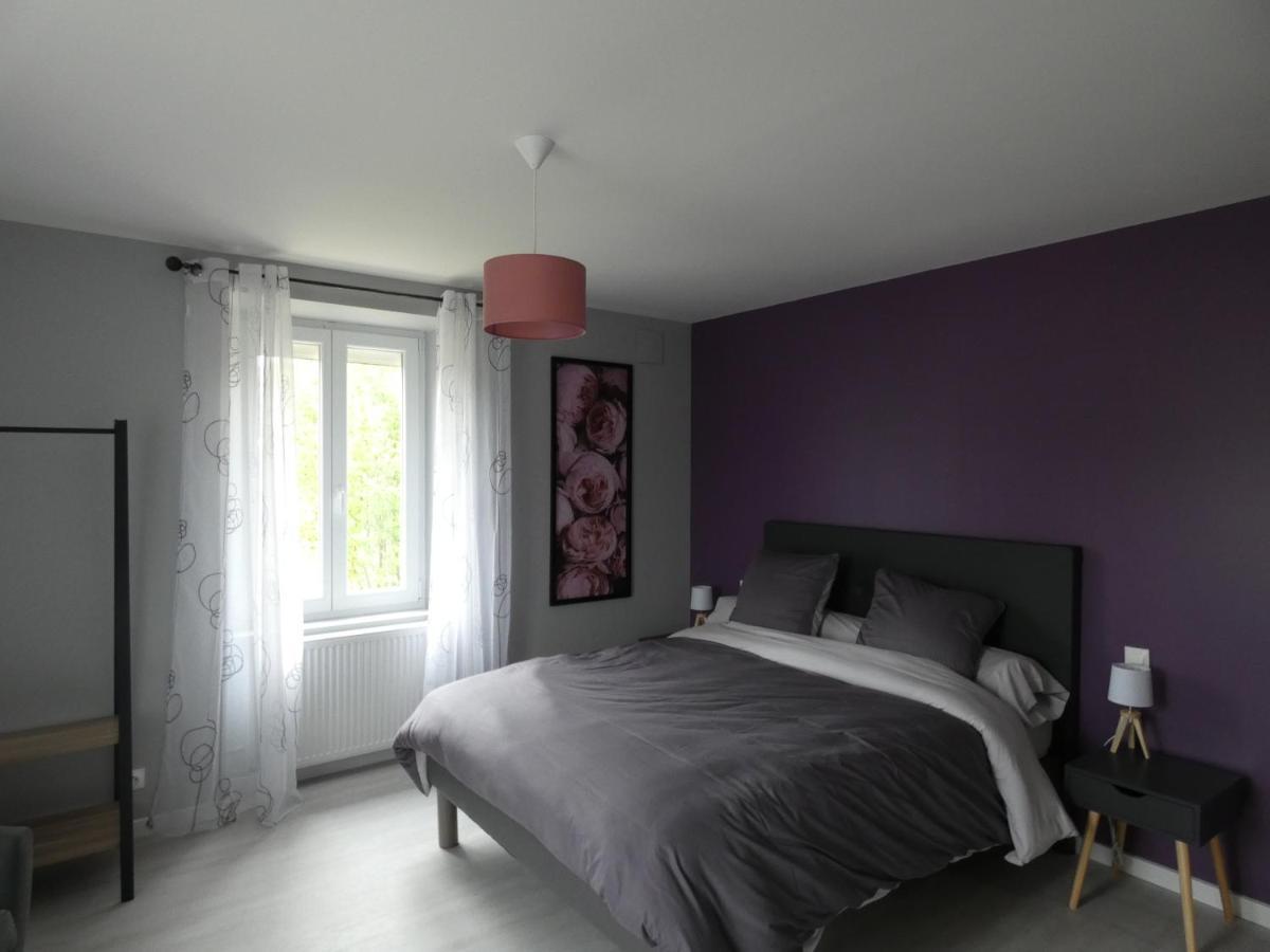 Les Chambres D Odile Lachapelle-sous-Chaux Luaran gambar