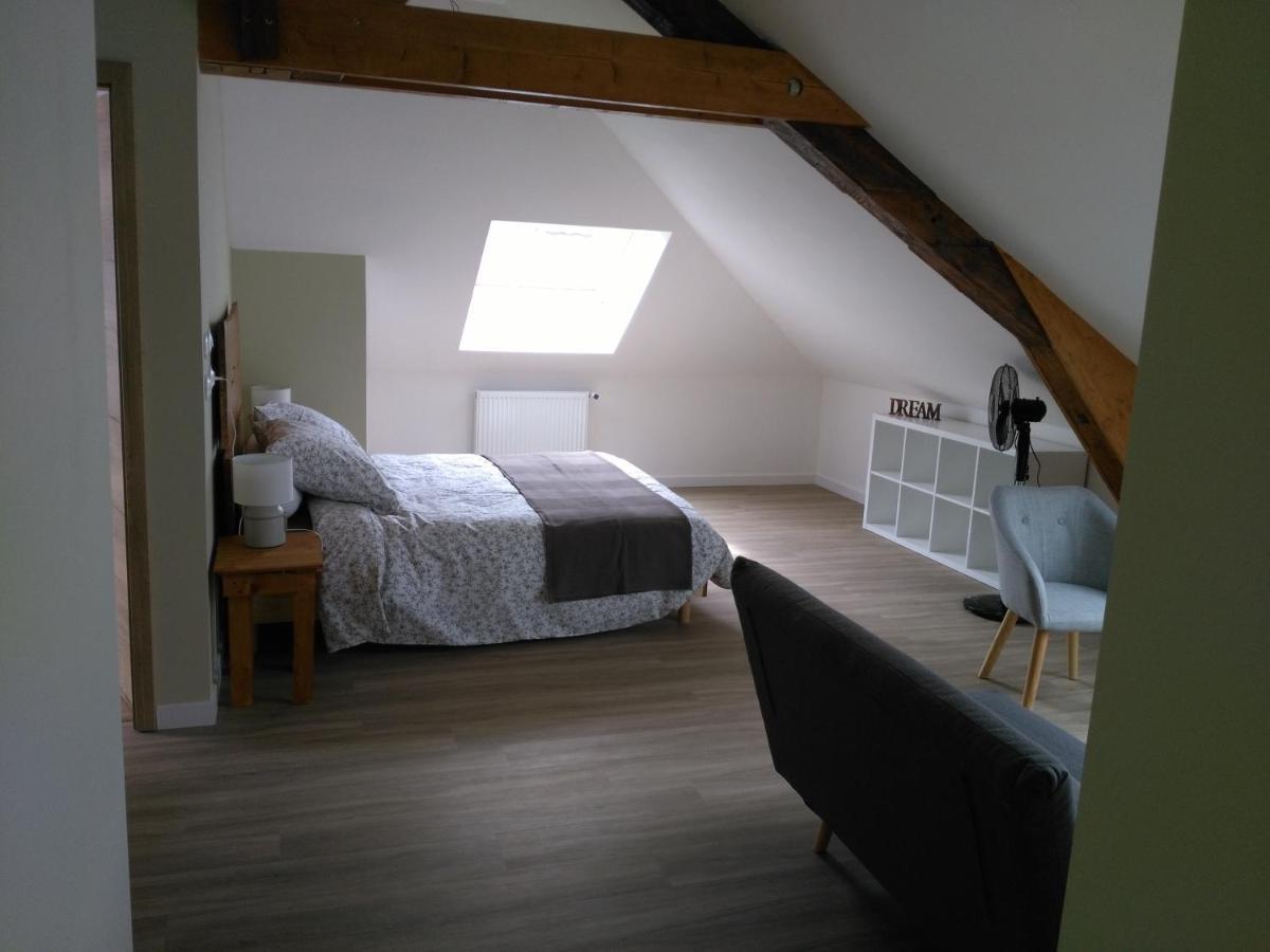 Les Chambres D Odile Lachapelle-sous-Chaux Luaran gambar