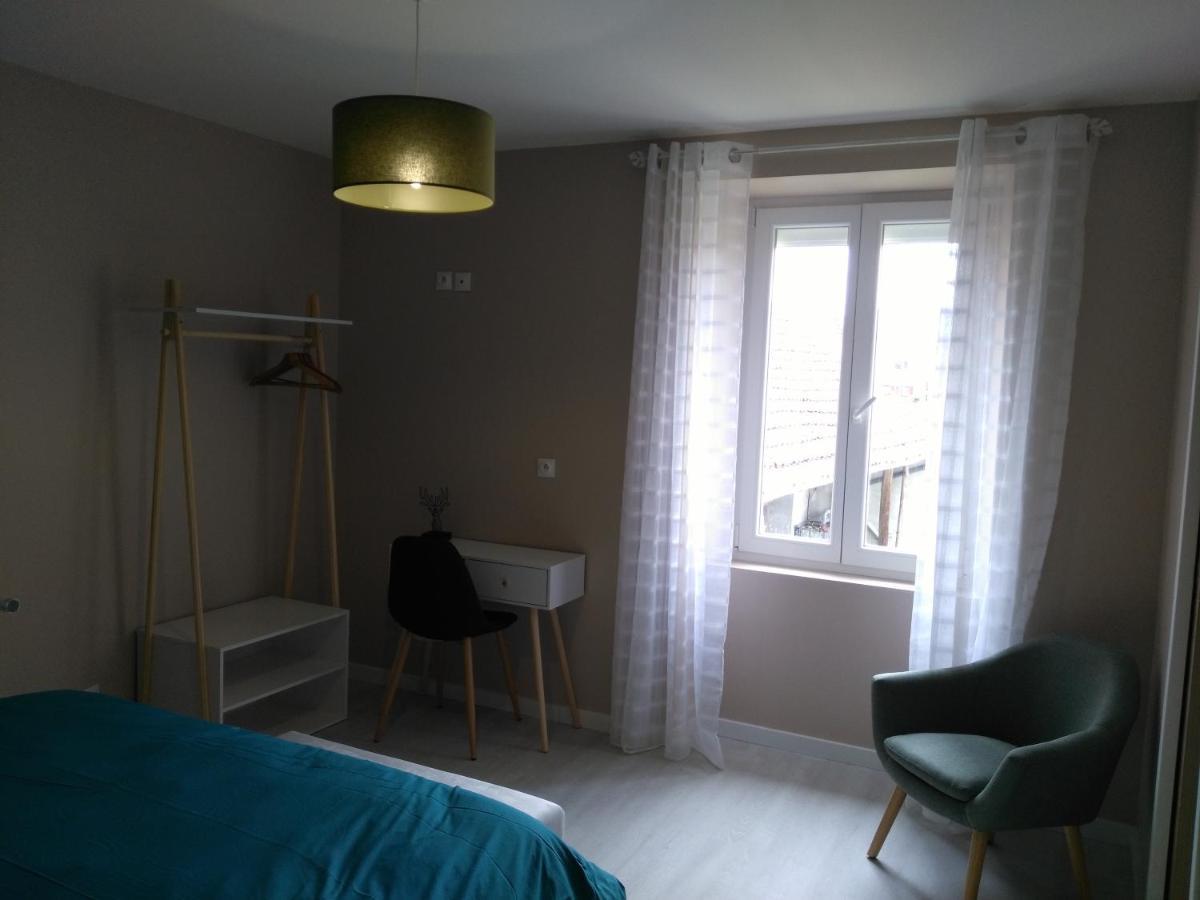 Les Chambres D Odile Lachapelle-sous-Chaux Luaran gambar
